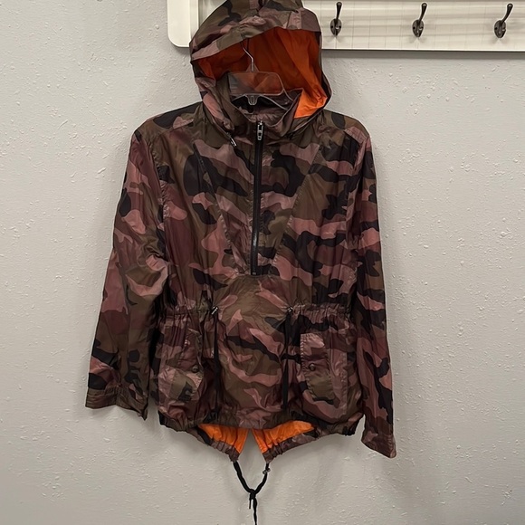 BLANK NYC Camo Jacket - Picture 1 of 6